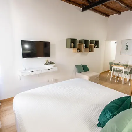 Charming Flat Rione Monti *