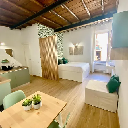 Charming Flat Rione Monti 아파트 *